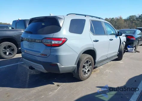 2024 Honda Pilot Trailsport из США, поврежденный, VIN 5FNYG1H68RB037633